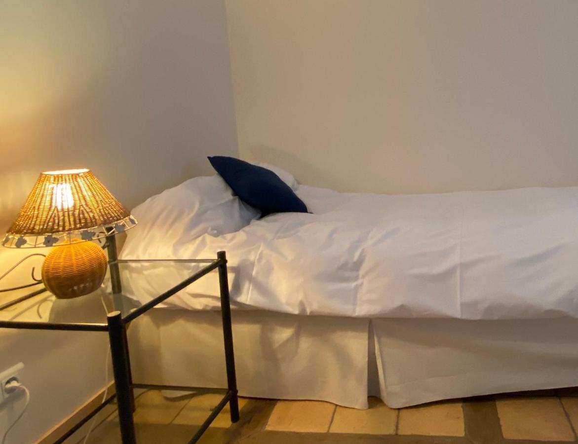 L'Antilope Hotel Nancay Eksteriør billede