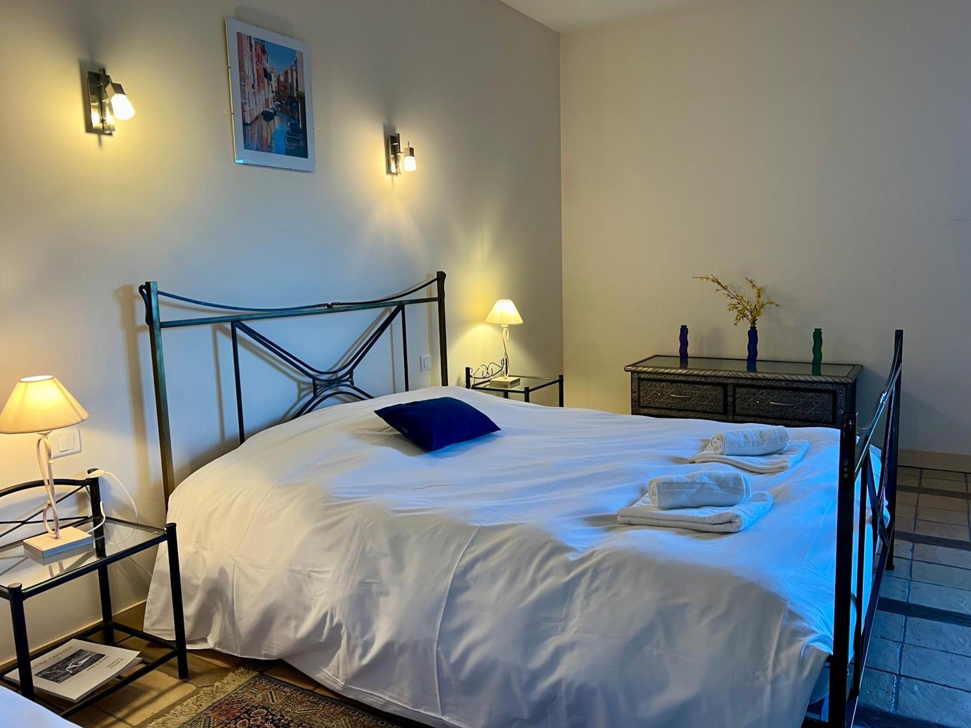 L'Antilope Hotel Nancay Eksteriør billede